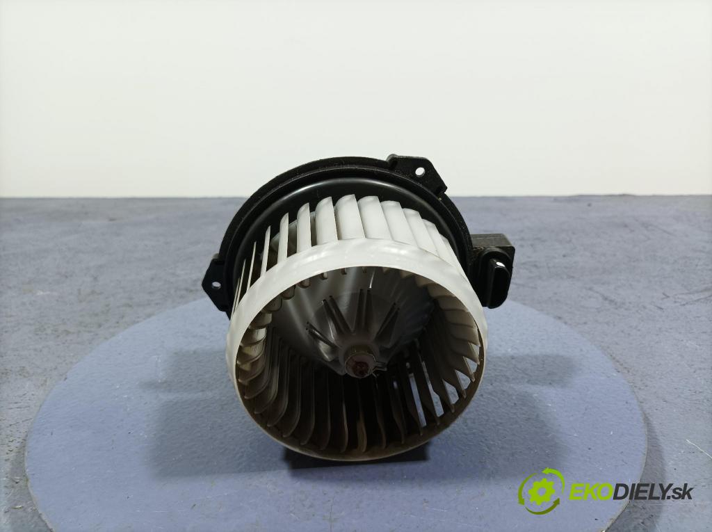 Suzuki Alto 2011 ventilátor Vzduch: 282500-9000