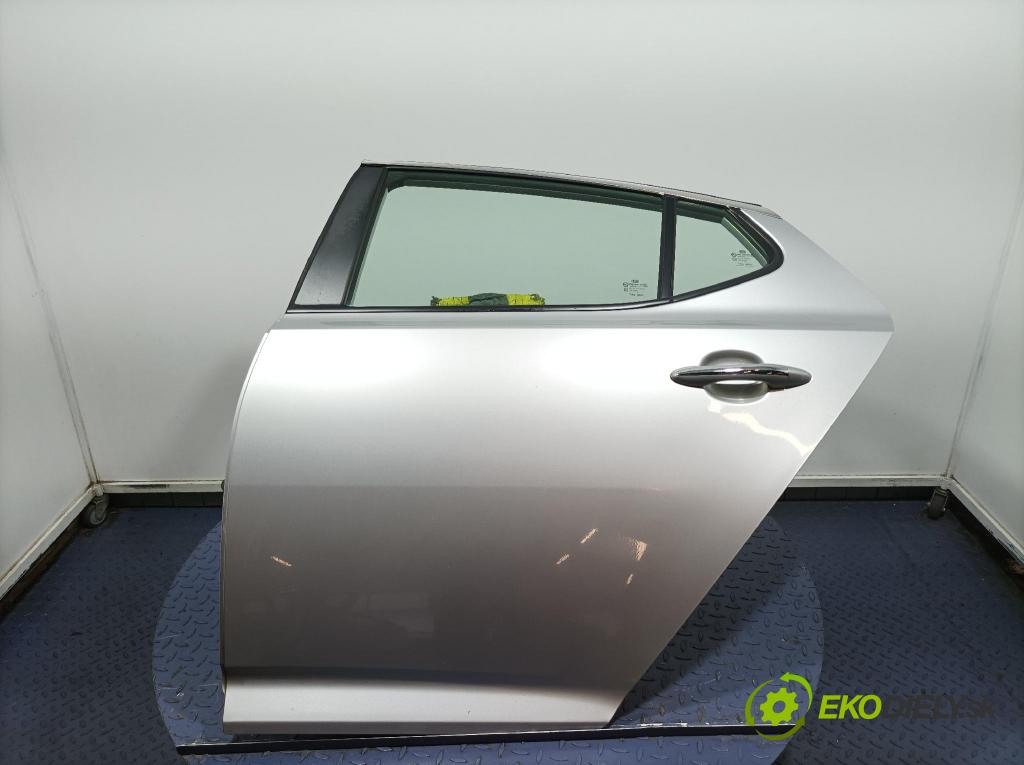 Kia Optima 2012 dveře Zad: Vlevo, odjet: