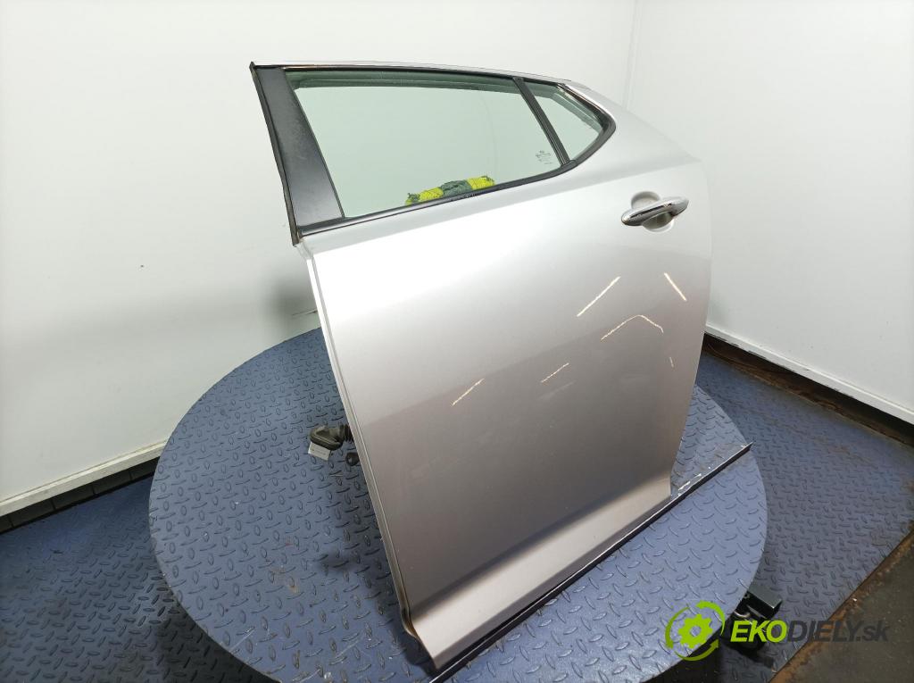 Kia Optima 2012 dveře Zad: Vlevo, odjet: