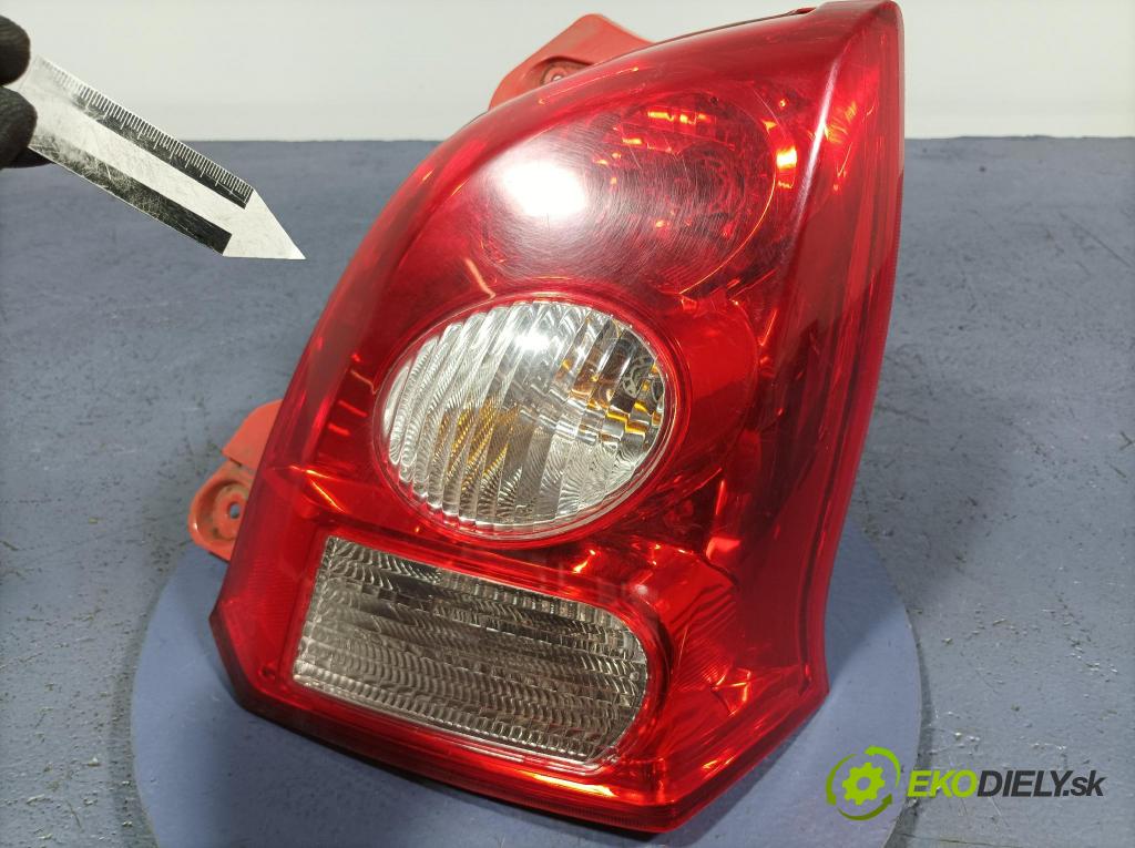 Suzuki Alto 2011 světlo Zad: Práva: Mimo: 220-17092