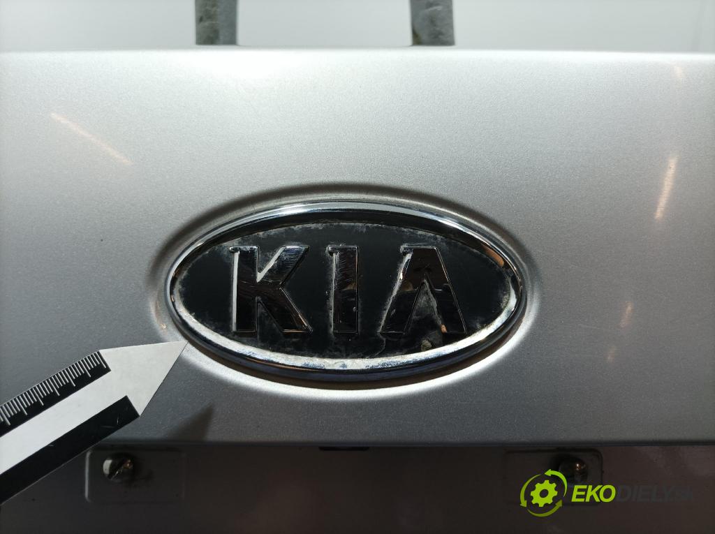 Kia Optima 2012 zadna dveře kufra: kufra: