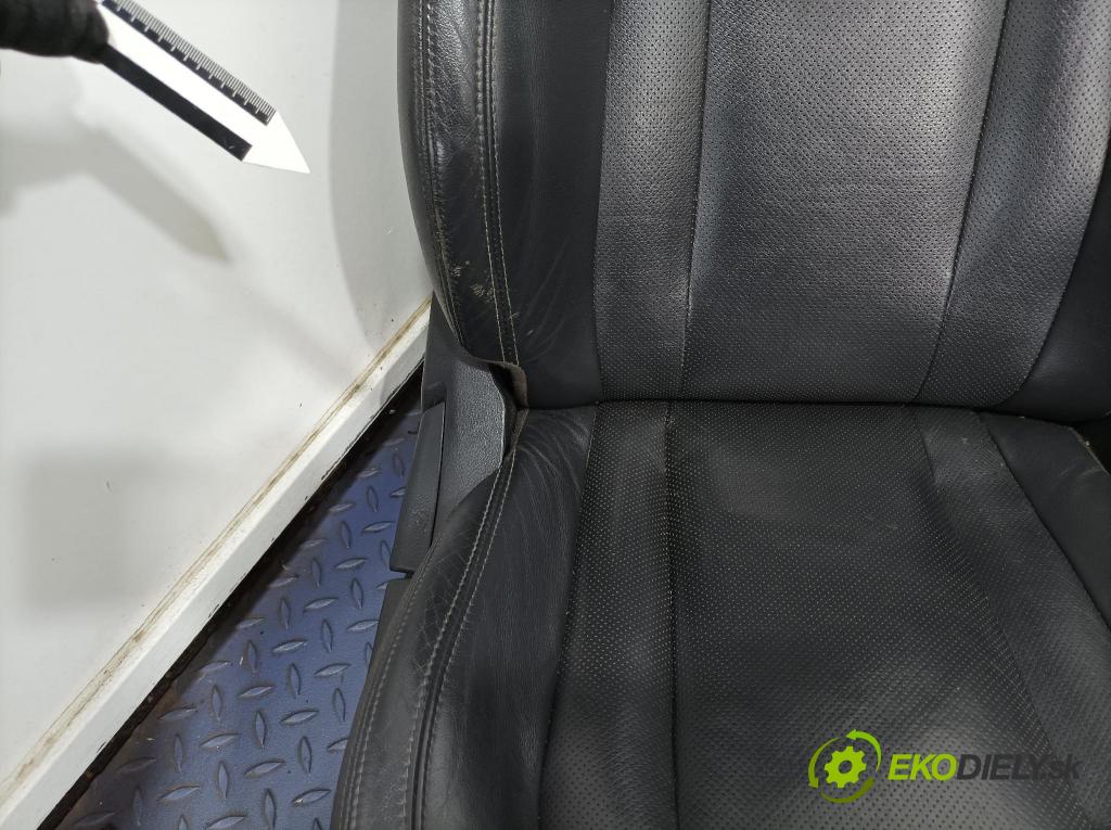 Kia Optima 2012 sedačke: Soubor.
