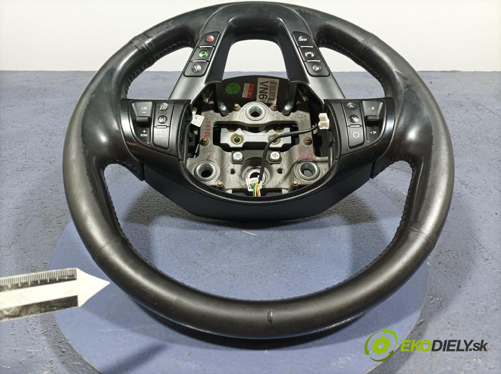 Kia Optima 2012 volant