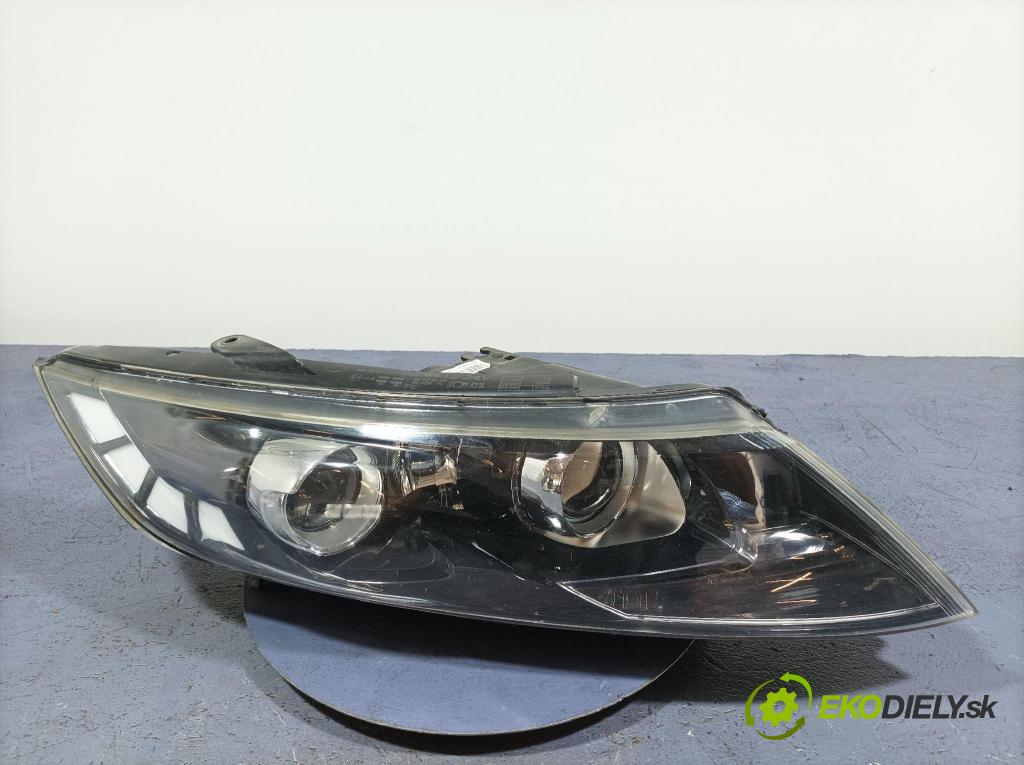 Kia Optima 2012 světlo v pravo: 92102-2T421