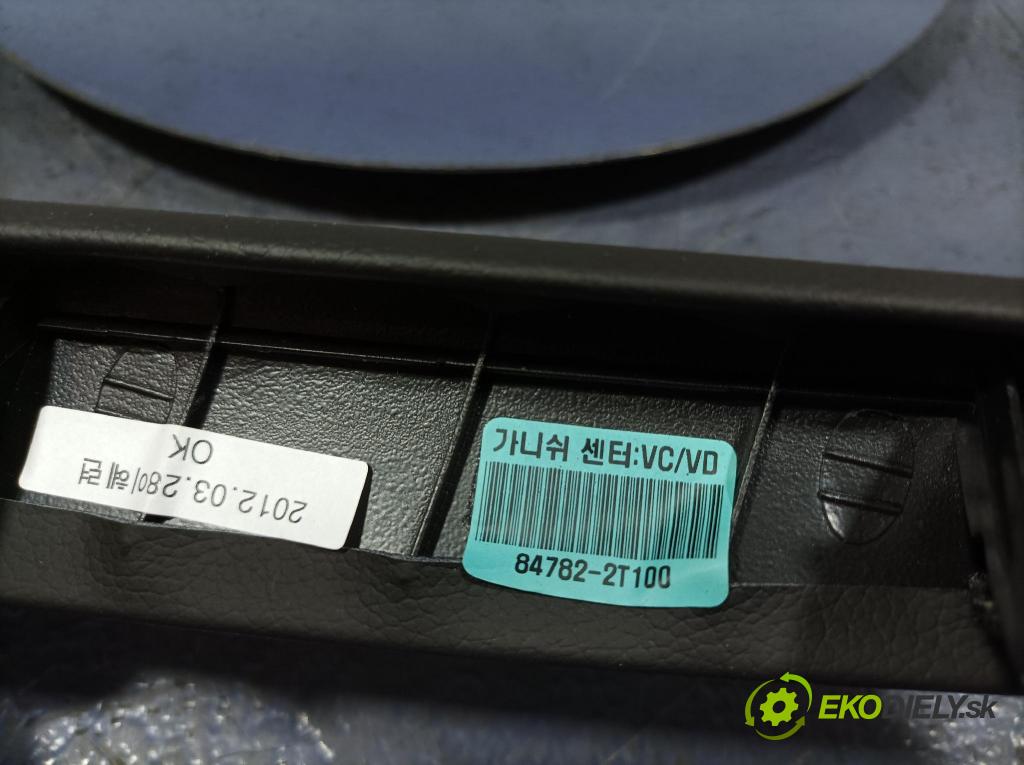 Kia Optima 2012 kryt Plast: Interiéry: 84782-2T100