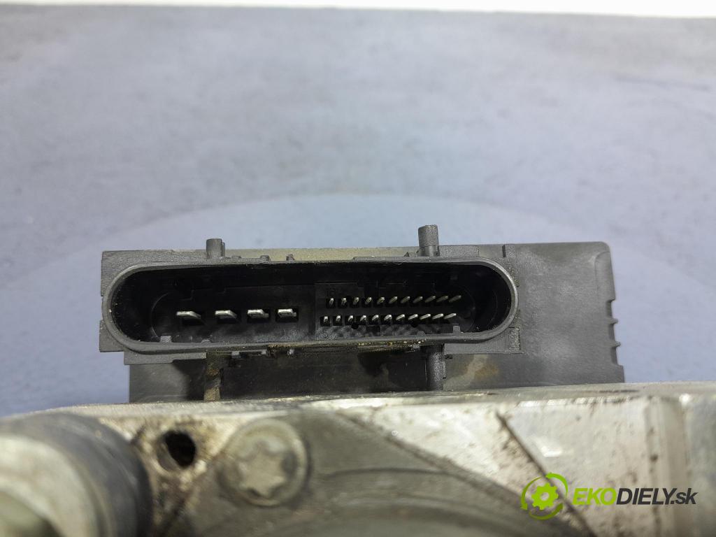 Opel Corsa 2007 čerpadlo ABS x 13236013