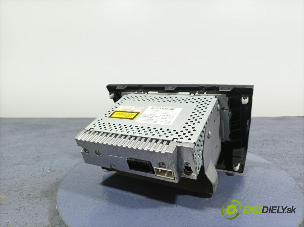 Suzuki Swift 2006 Radio I Navigácia: 39101-62J0
