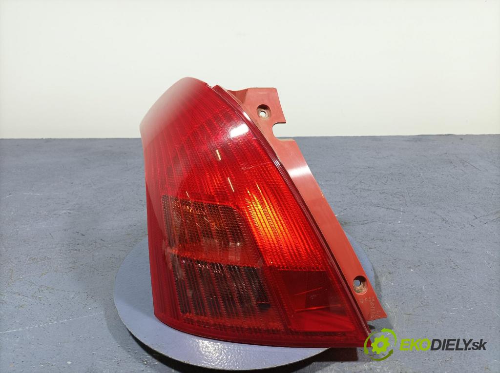Suzuki Swift 2006 světlo Zad: levá Mimo: P4476L