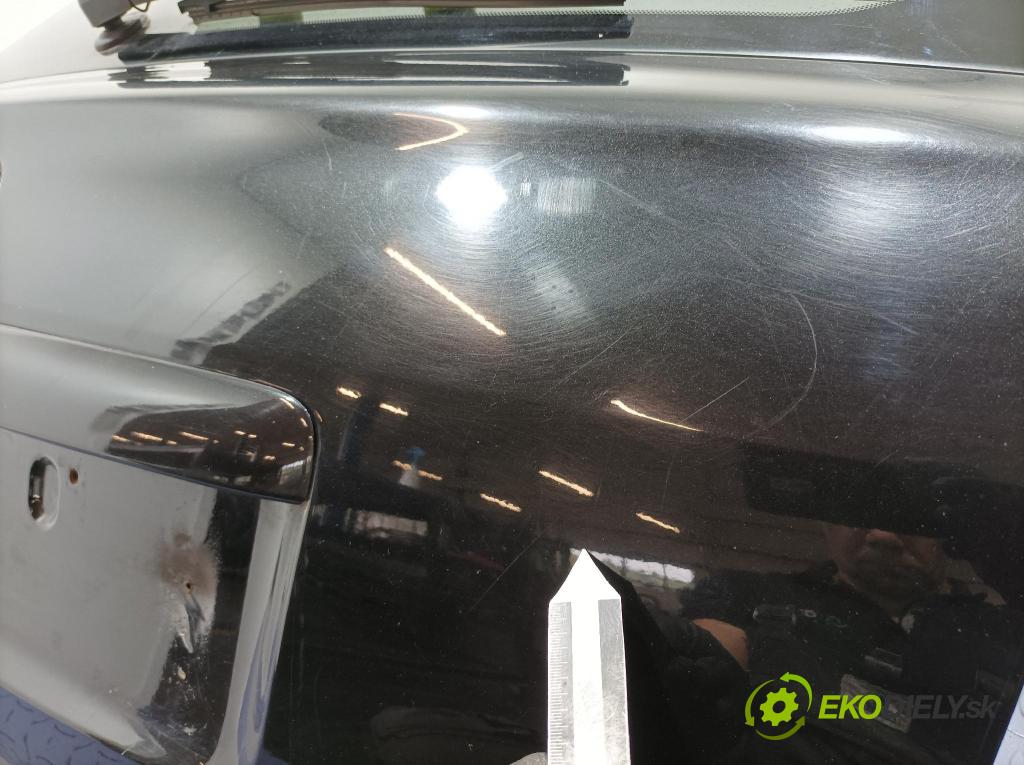 Toyota Avensis 2007 zadní dveře kufra: kufr