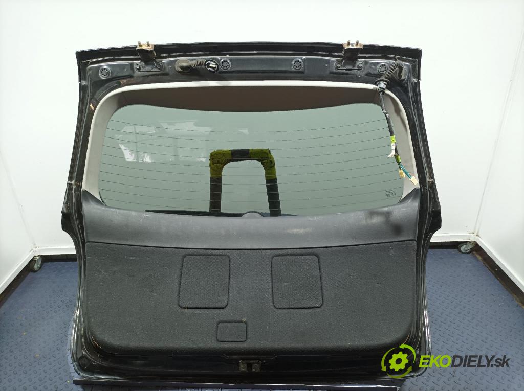 Toyota Avensis 2007 zadní dveře kufra: kufr