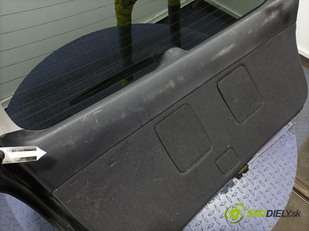 Toyota Avensis 2007 zadní dveře kufra: kufr 