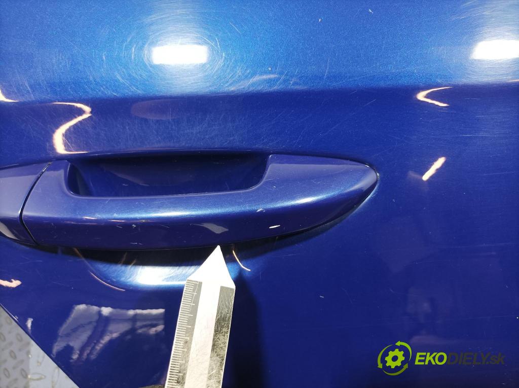 Vw Passat 2007 dveře Zad: prave