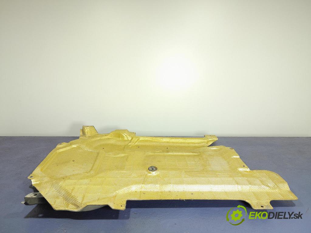 Mercedes C-klasa 2011 kryt Plast: podvozek: A2045203323