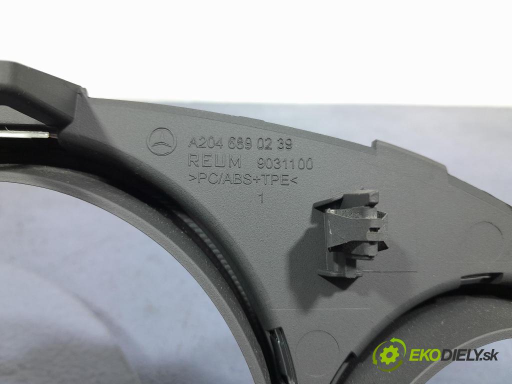 Mercedes C-klasa 2011 kryt Plast: Interiéry: A2046890239