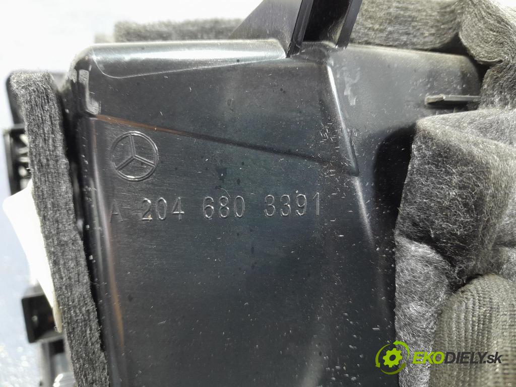 Mercedes C-klasa 2011 kastlík A2046803391