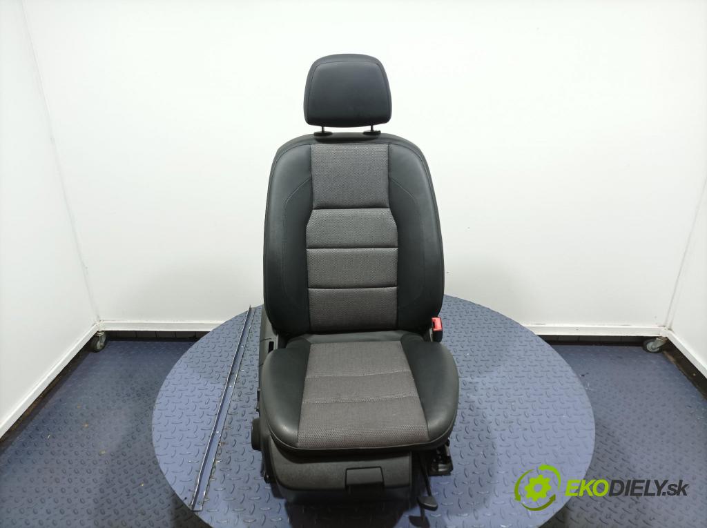 Mercedes C-klasa 2011 Sedadlo spolujezdce