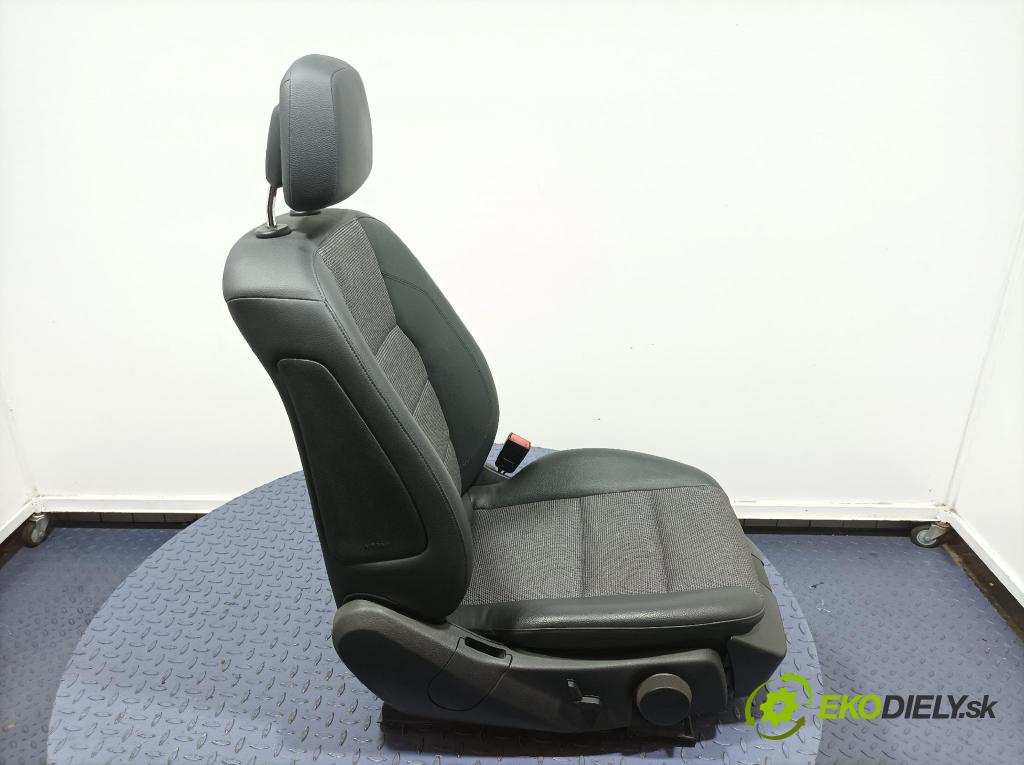 Mercedes C-klasa 2011 Sedadlo spolujezdce
