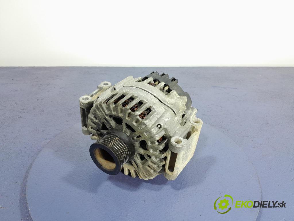 Mercedes C-klasa 2011 Alternator A0009067900