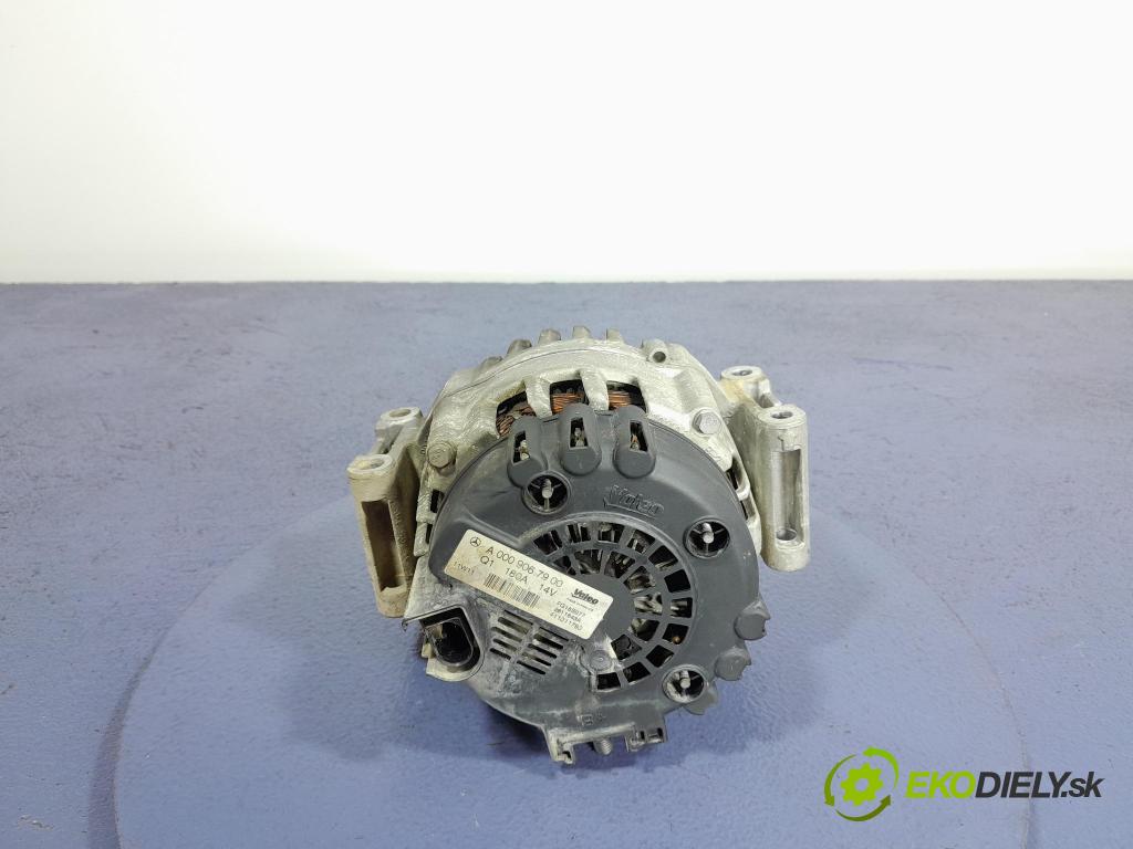Mercedes C-klasa 2011 Alternator A0009067900