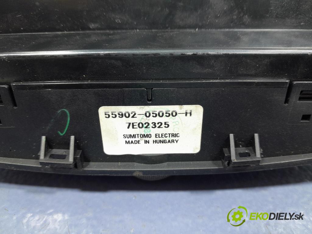 Toyota Avensis 2007 Přepínač Radio Navigace 86120-05120