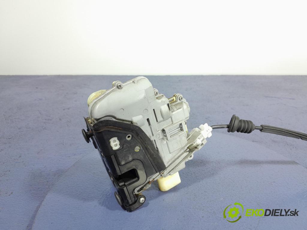 Vw Passat 2007 zámek dveře před Levý: 3C1837015A