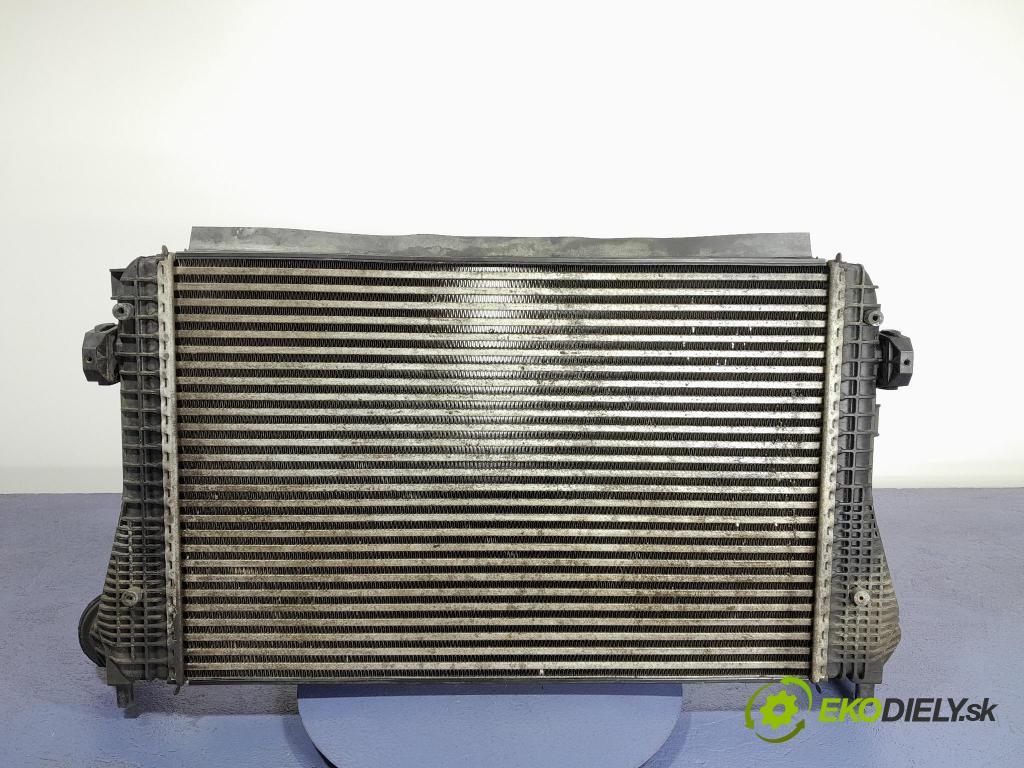 Vw Passat 2007 Chladič Vzduch: 3C0121345AM