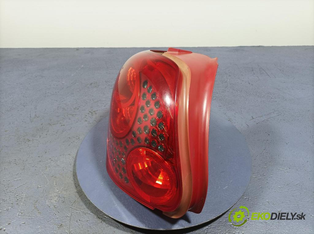 Peugeot 207 2008 světlo Zad: levá Mimo: 9680158080