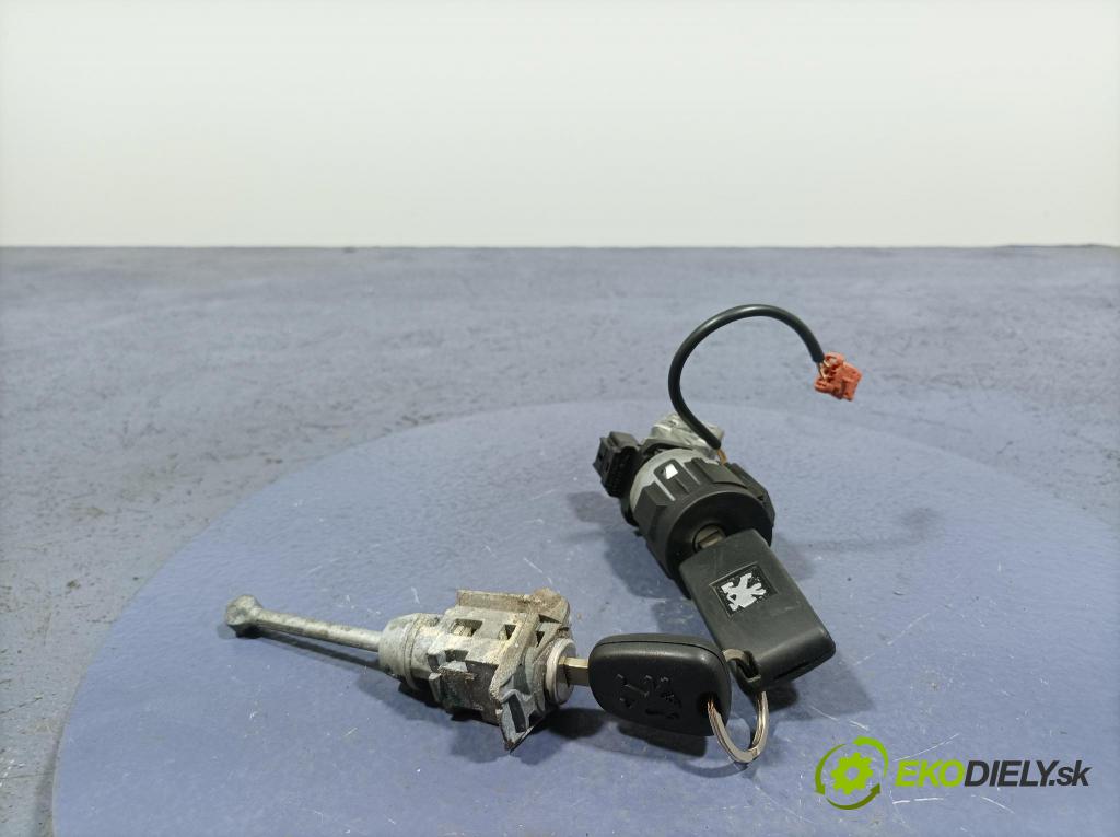 Peugeot 207 2008 Spínač zapalování. 9663123280