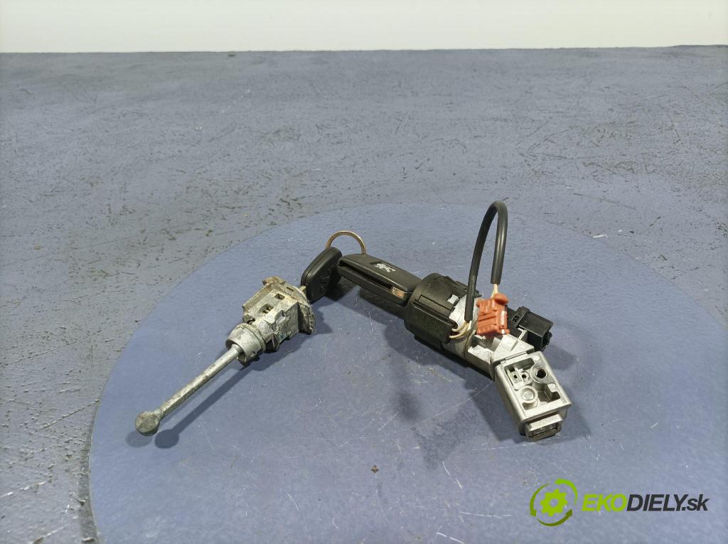 Peugeot 207 2008 Spínač zapalování. 9663123280