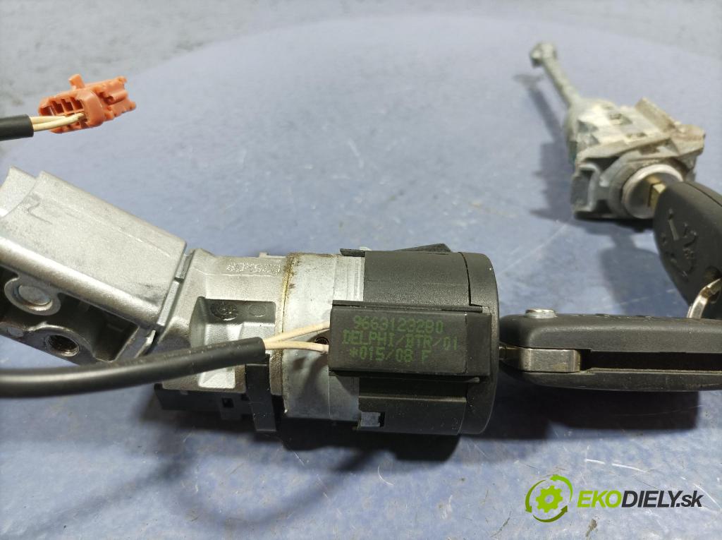 Peugeot 207 2008 Spínač zapalování. 9663123280