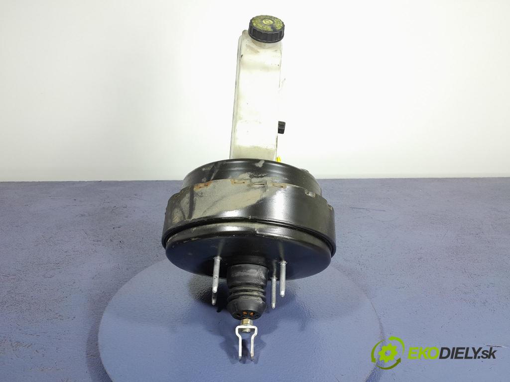 Toyota Avensis 2007 servo Brzdy: 47200-05170