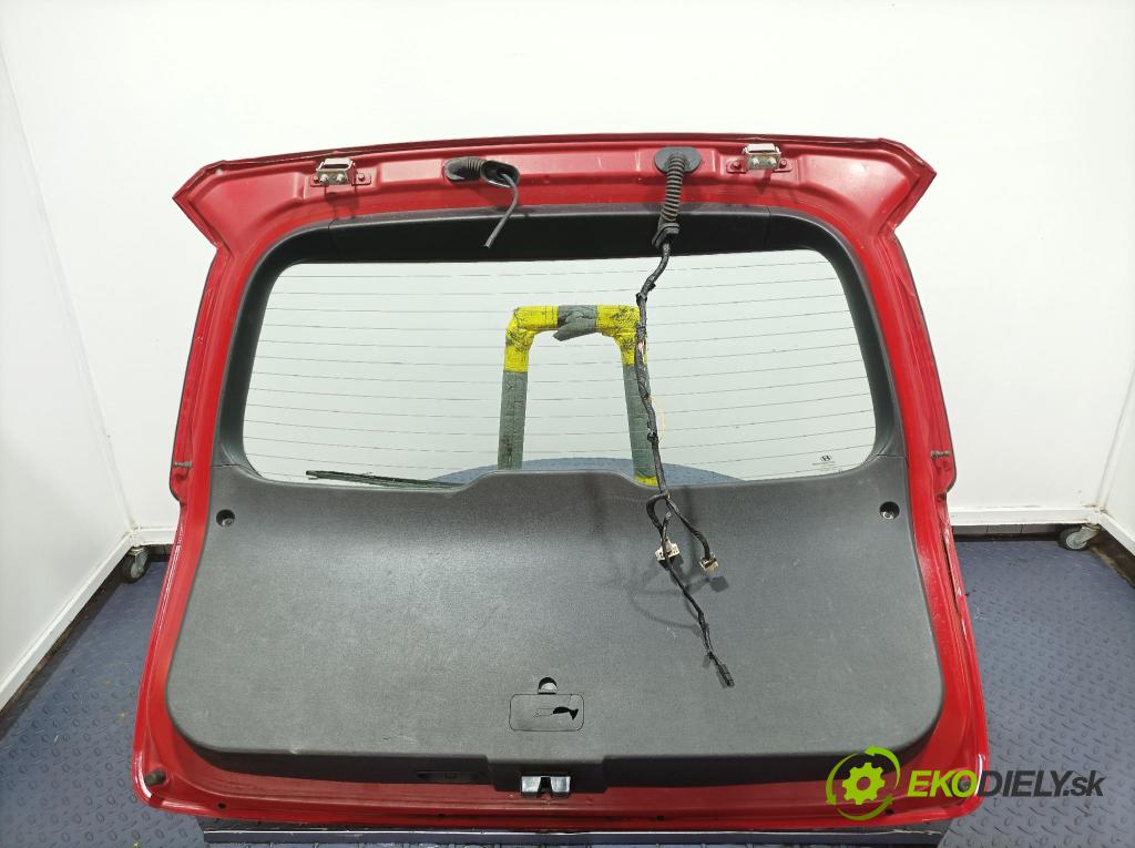Hyundai I30 2009 zadní dveře kufra: kufr