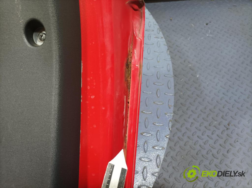Hyundai I30 2009 zadní dveře kufra: kufr 