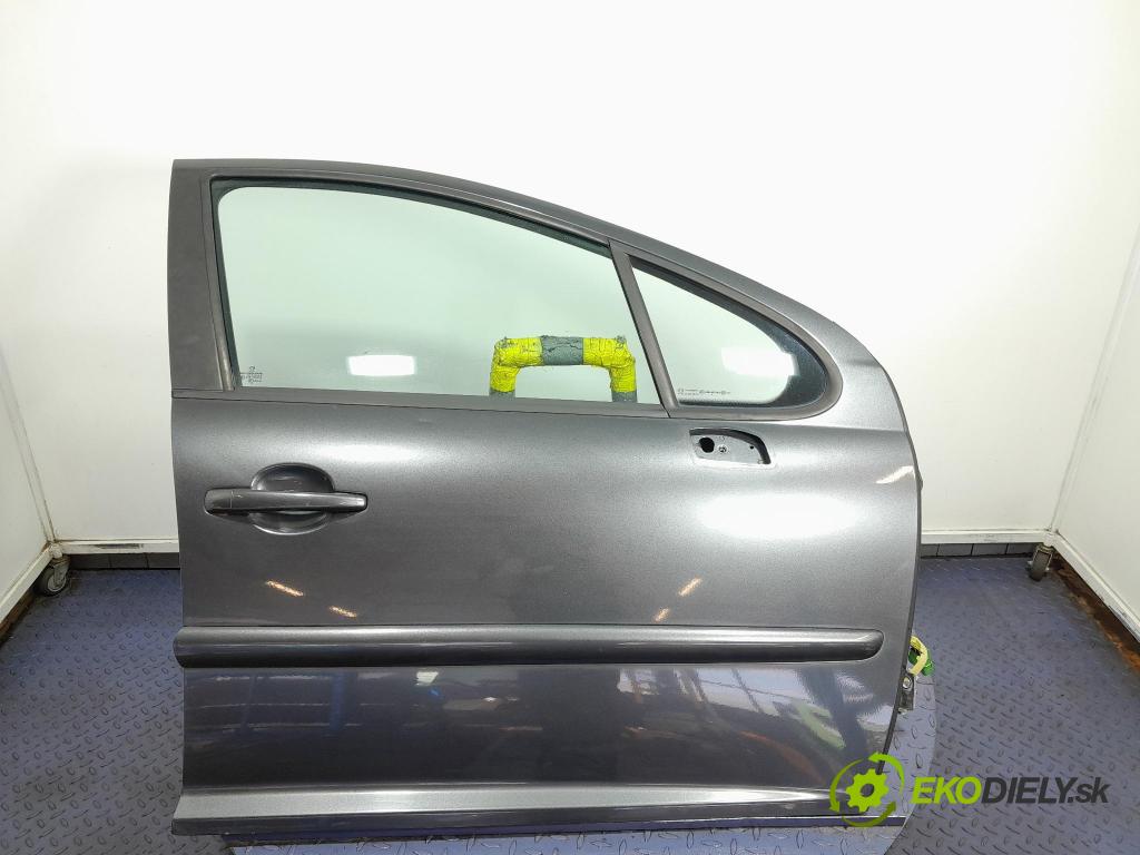 Peugeot 207 2008 dveře před prave