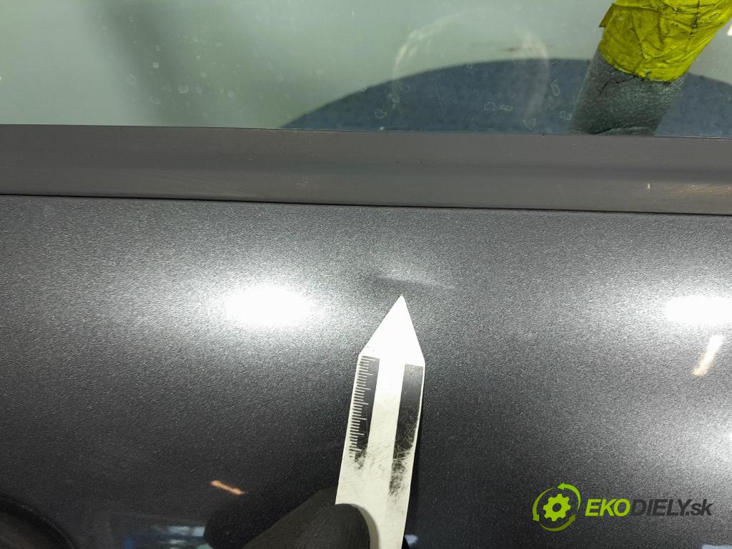 Peugeot 207 2008 dveře před prave