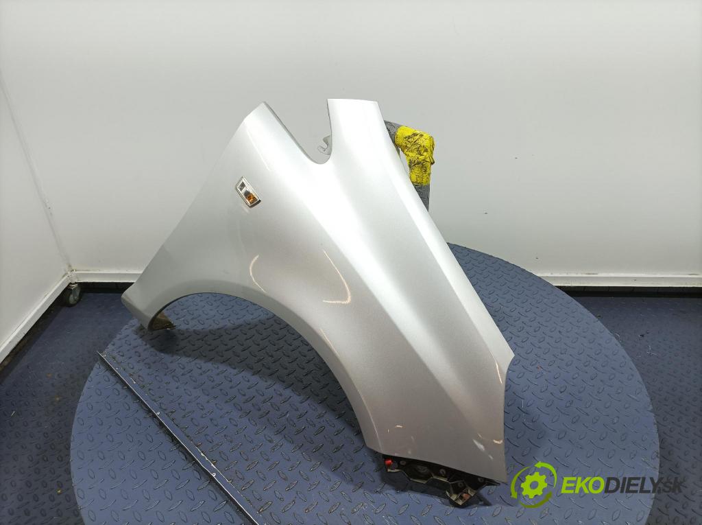 Opel Corsa 2007 blatnik před v pravo: