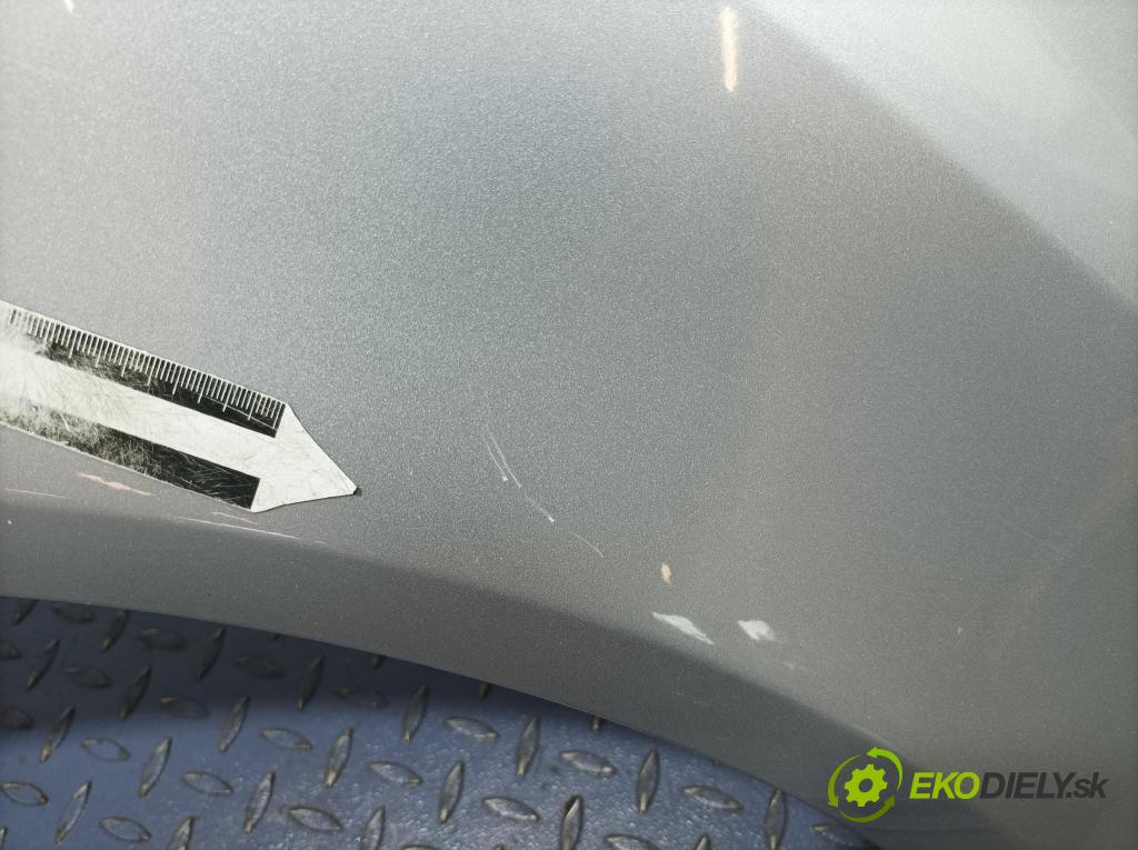 Opel Corsa 2007 blatnik před v pravo: