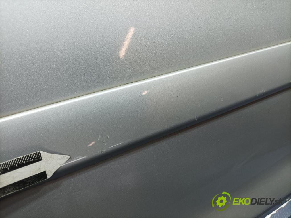 Opel Corsa 2007 dveře před prave