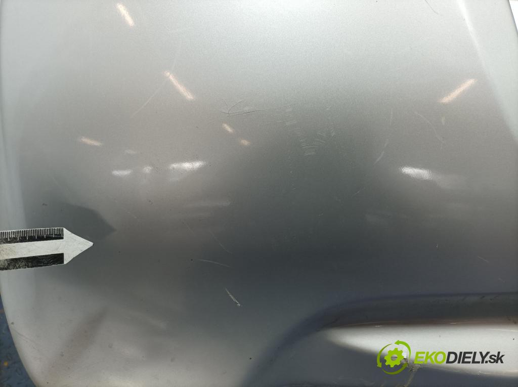 Suzuki Alto 2011 nárazník Zad: