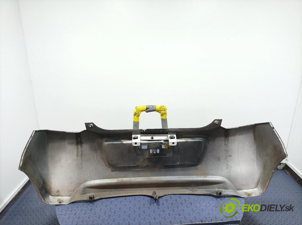 Suzuki Alto 2011 nárazník Zad: