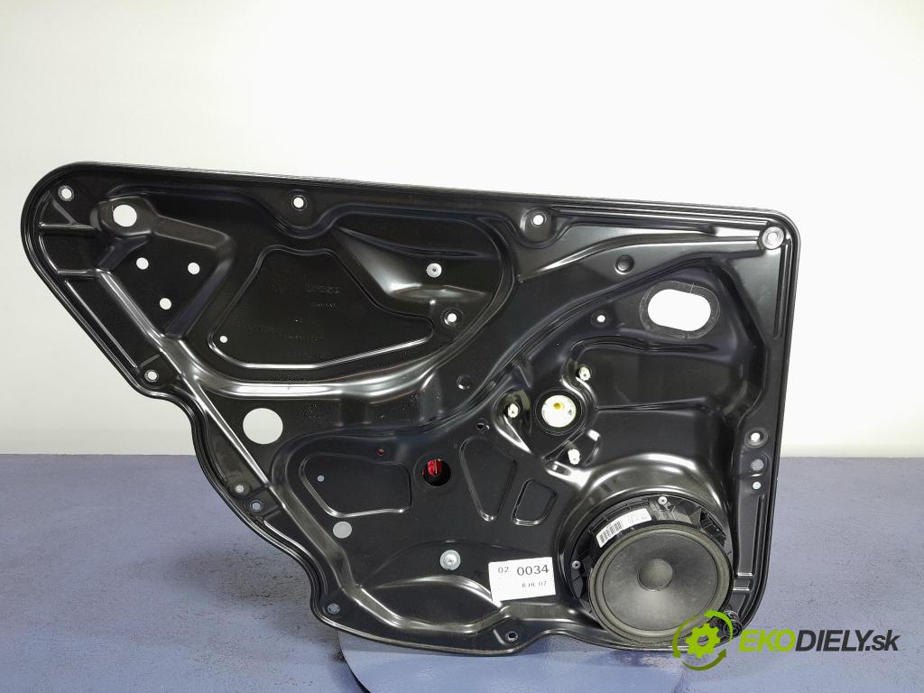 Vw Passat 2011 mechanismus stahování Sklenka: Zad: Levý: 3AA839755