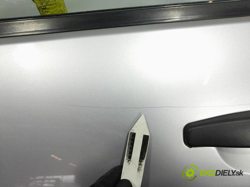 Dacia Sandero 2008 dveře před Vlevo, odjet: