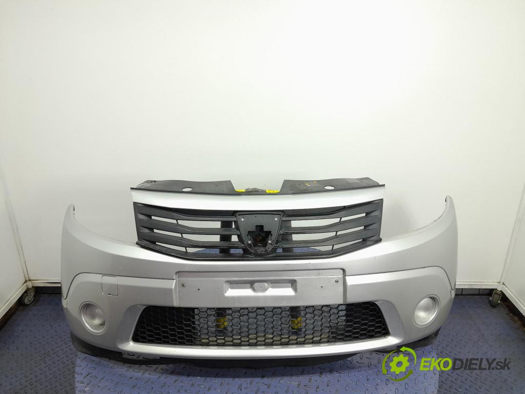 Dacia Sandero 2008 nárazník před