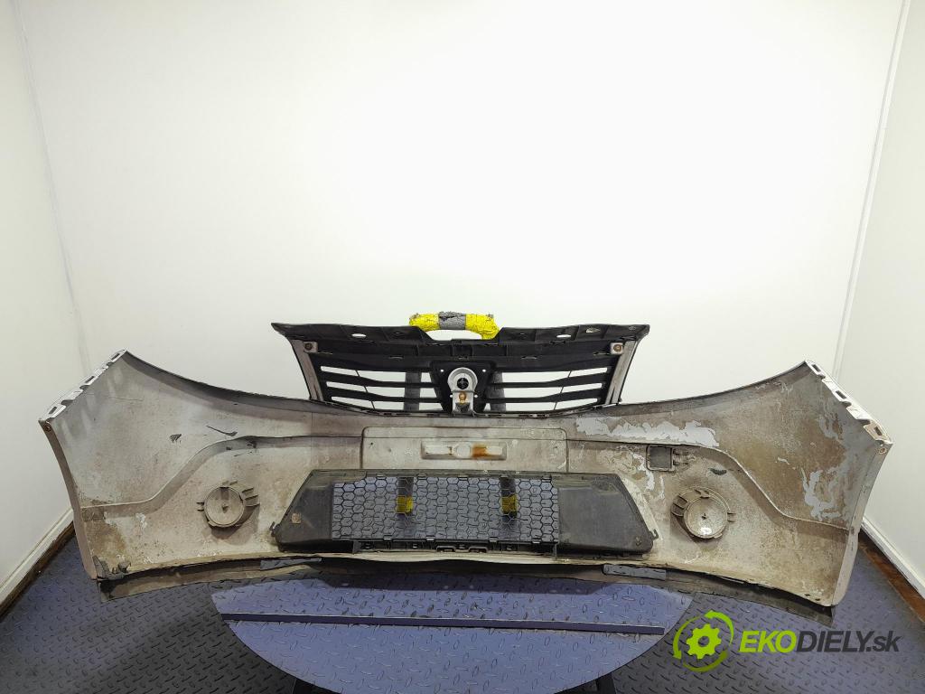 Dacia Sandero 2008 nárazník před 