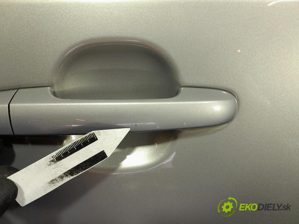Kia Ceed 2011 dveře před prave