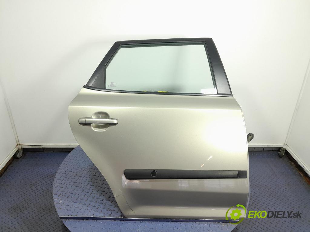 Kia Ceed 2011 dveře Zad: prave