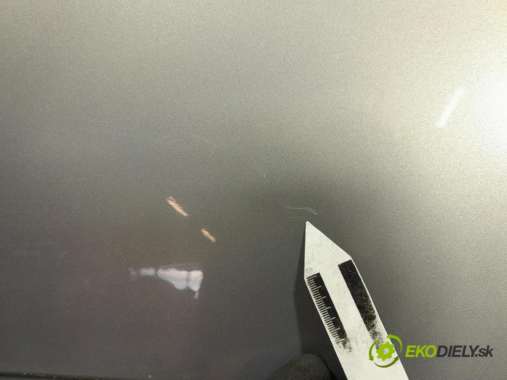 Kia Ceed 2011 dveře Zad: prave