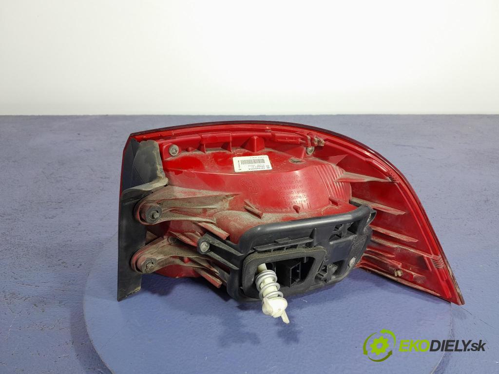 Vw Passat 2011 světlo Zad: levá Mimo: 3AF945095A