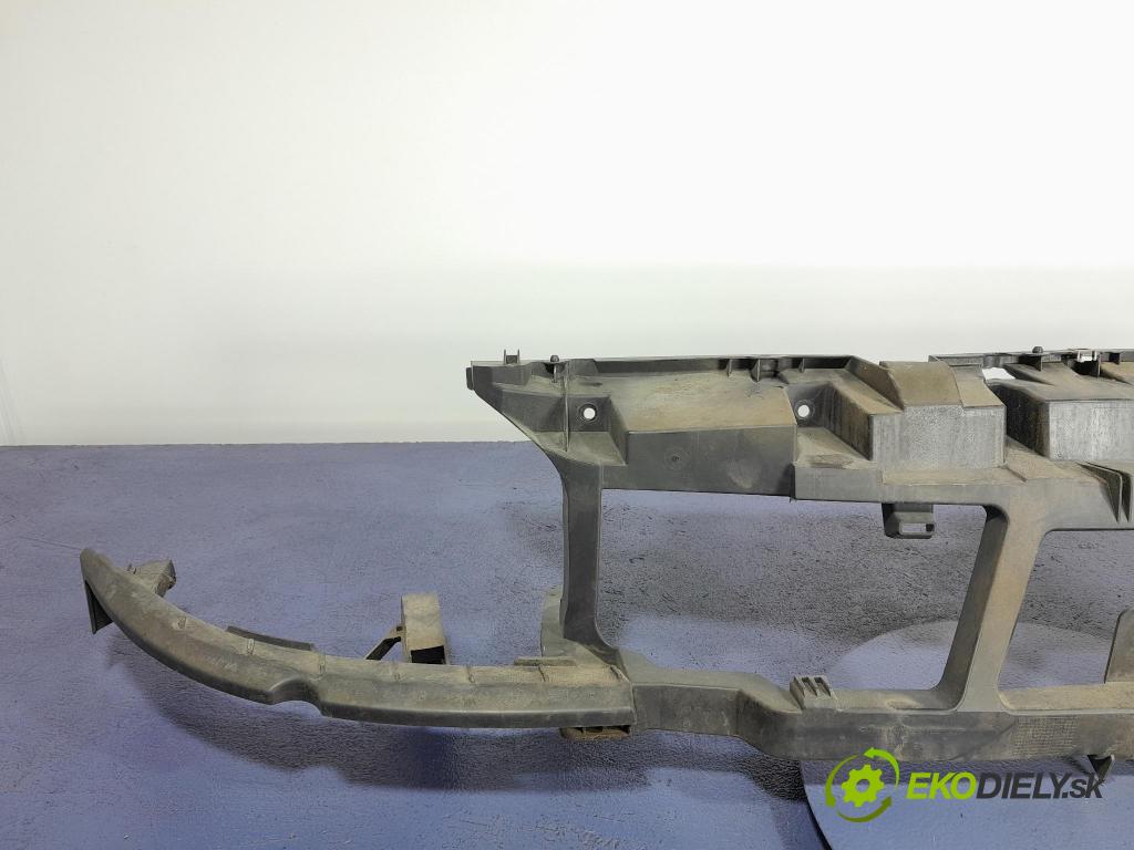 Renault Megane scenic 2006 výztuha Čelní / stěna Přední 8200140174