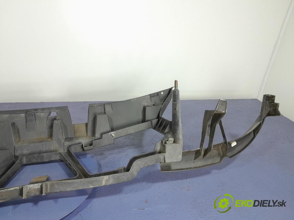 Renault Megane scenic 2006 výztuha Čelní / stěna Přední 8200140174